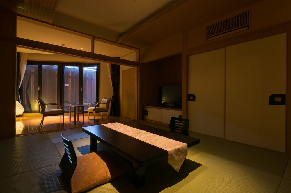 Hotel Shiroyama Yugawara Εξωτερικό φωτογραφία